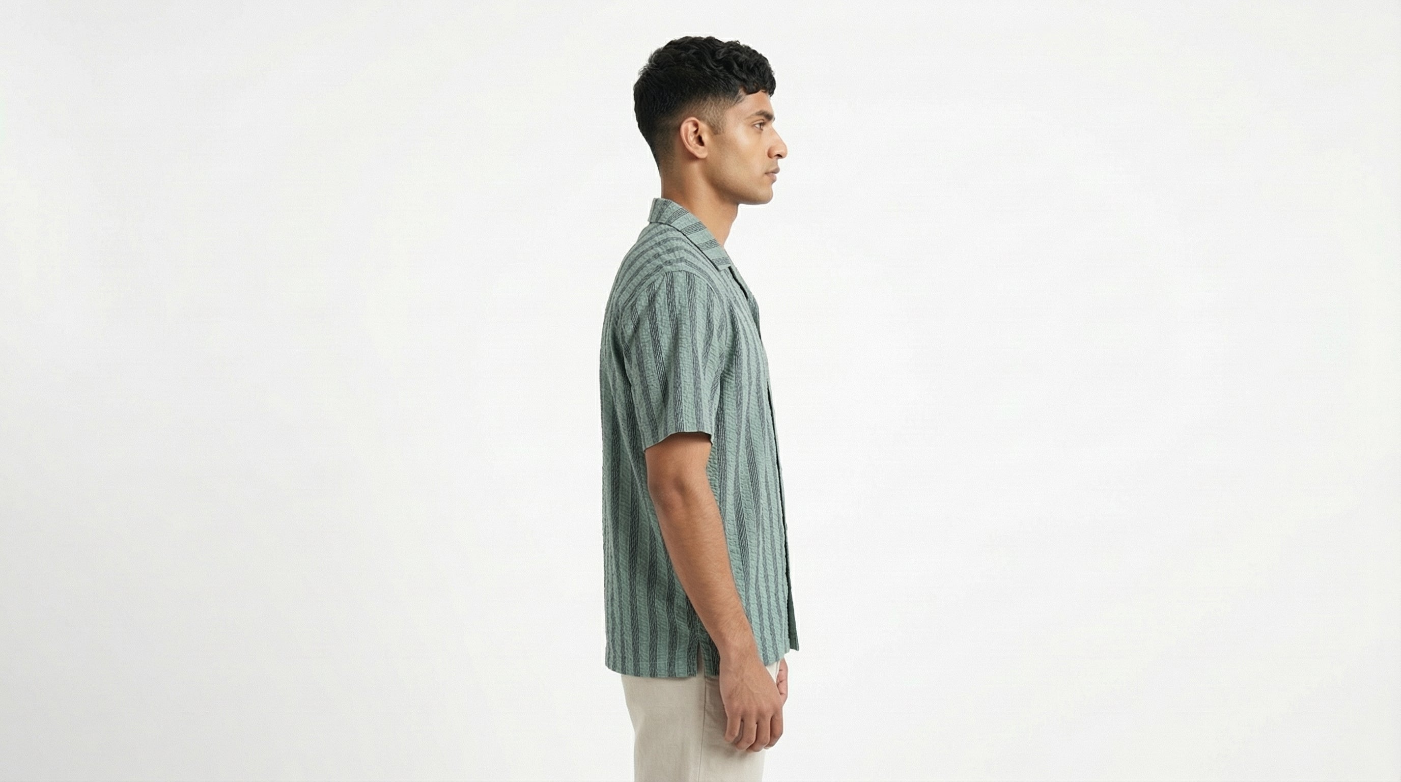 AUREN Self-Print Striped Resort Shirt – Premium Summer Casual – Green