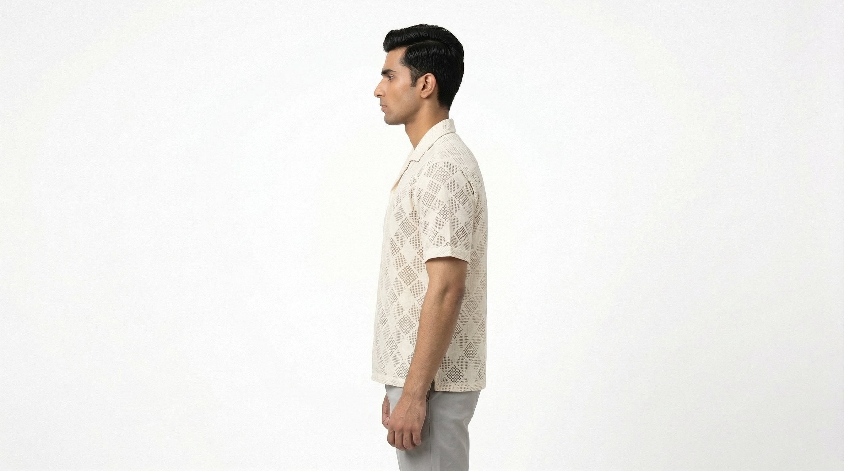 AUREN Ivory Diamond Textured Resort Shirt – Premium Summer Casual